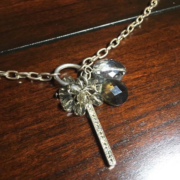 Banana Republic Jewelry - Banana Republic Pendant Necklace with Rhinestones Banana Republic Jewelry - Banana Republic Pendant Necklace with Rhinestones